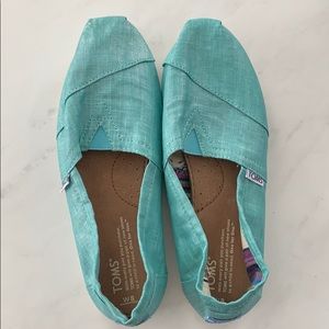 Aqua TOMS